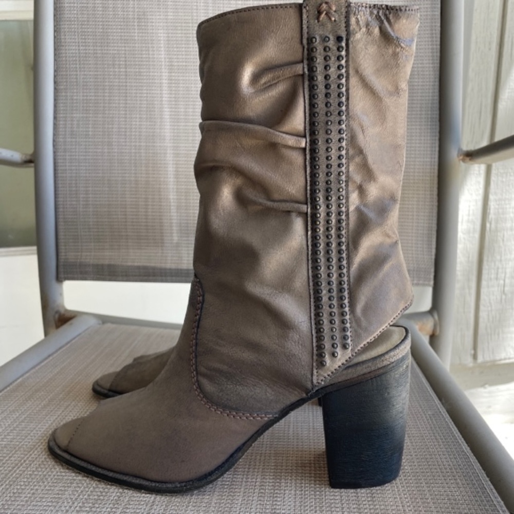 BERNARDO Leather Open Toe Booties w Studs
